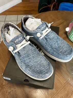 Ariat Men’s Light Blue Knit Slip-On Boat Shoes